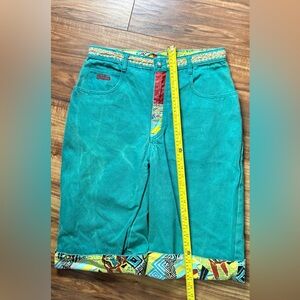 Major damage vintage rare Bermuda shorts 17” waist